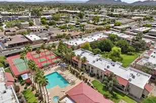 8651 E Royal Palm Rd, Scottsdale, AZ 85258 - Photo 29