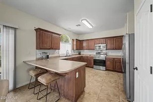 2527 S 89th Dr, Tolleson, AZ 85353 - Photo 9