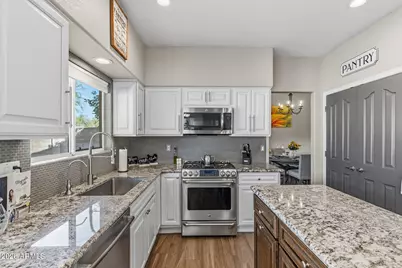 29005 N 46th Way, Cave Creek, AZ 85331 - Photo 11