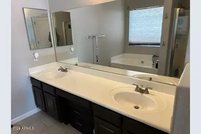 12376 W Sells Drive, Avondale, AZ 85392 - Photo 13