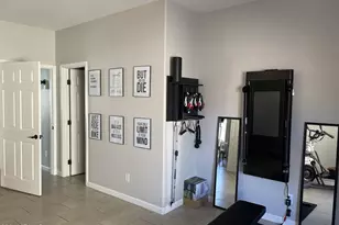 12376 W Sells Dr, Avondale, AZ 85392 - Photo 11