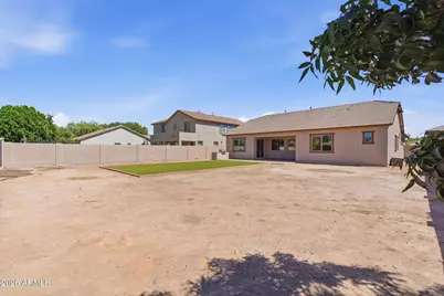 674 E Sipapu Drive, Gilbert, AZ 85297 - Photo 47