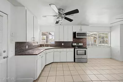 5411 S 14th Avenue, Phoenix, AZ 85041 - Photo 15