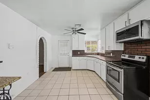 5411 S 14th Ave, Phoenix, AZ 85041 - Photo 17