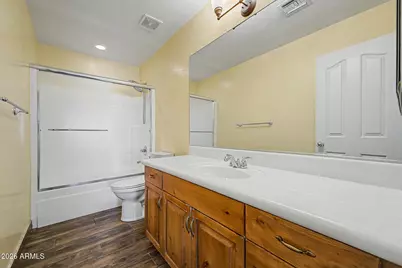 802 E Roberts Road, Phoenix, AZ 85022 - Photo 17