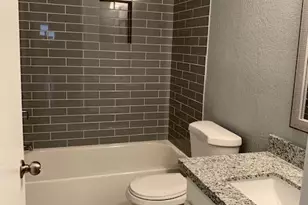 6611 W Desert Hollow Dr, Phoenix, AZ 85083 - Photo 7