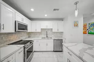 7719 E McKinley St, Scottsdale, AZ 85257 - Photo 9