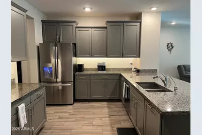 10605 W Catalina Drive, Avondale, AZ 85392 - Photo 13