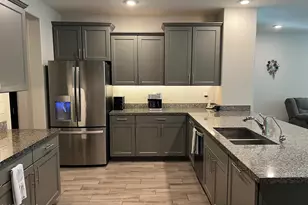 10605 W Catalina Dr, Avondale, AZ 85392 - Photo 13