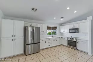 10547 W Reade Ave, Glendale, AZ 85307 - Photo 17