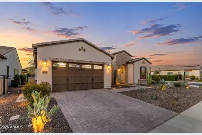 362 E Veterans Way, Queen Creek, AZ 85140 - Photo 13