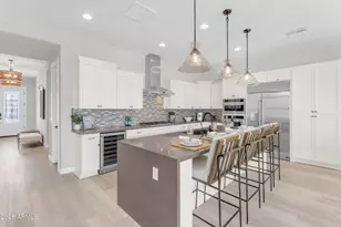 362 E Veterans Wy, Queen Creek, AZ 85140 - Photo 3