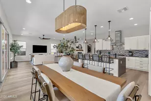 362 E Veterans Wy, Queen Creek, AZ 85140 - Photo 3