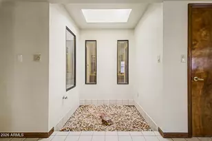 6555 N Maryland Cir, Phoenix, AZ 85013 - Photo 11