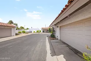6555 N Maryland Cir, Phoenix, AZ 85013 - Photo 45