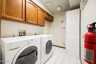 6555 N Maryland Cir, Phoenix, AZ 85013 - Photo 35