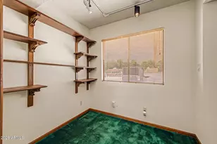 6555 N Maryland Cir, Phoenix, AZ 85013 - Photo 23