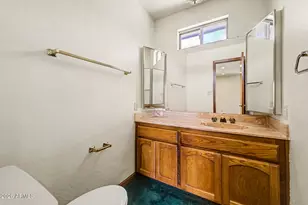 6555 N Maryland Cir, Phoenix, AZ 85013 - Photo 23