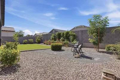2831 W Chevelon Drive, San Tan Valley, AZ 85144 - Photo 35
