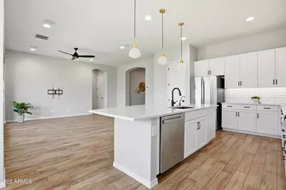 2831 W Chevelon Drive, San Tan Valley, AZ 85144 - Photo 11