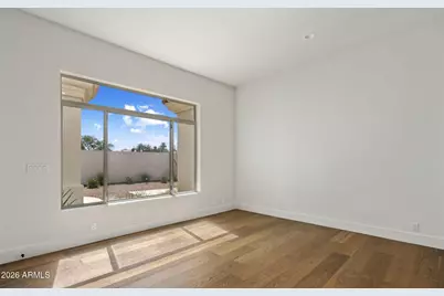 7676 E Tuckey Lane, Scottsdale, AZ 85250 - Photo 11