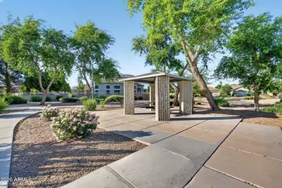 954 E Devon Drive, Gilbert, AZ 85296 - Photo 39