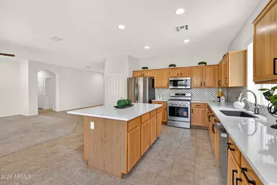 954 E Devon Drive, Gilbert, AZ 85296 - Photo 5
