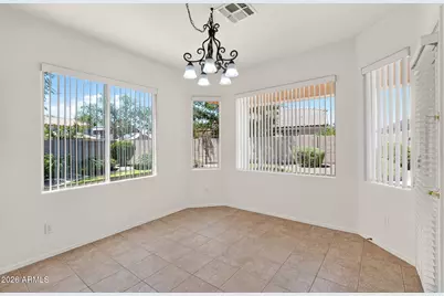 954 E Devon Drive, Gilbert, AZ 85296 - Photo 9