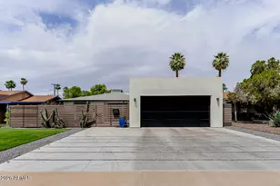 2220 E Weldon Ave, Phoenix, AZ 85016 - Photo 3