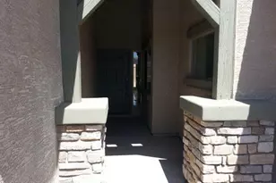 6071 S Rockwell St, Gilbert, AZ 85298 - Photo 3