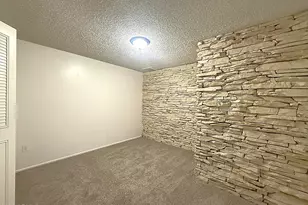 4317 N 71st Ln, Phoenix, AZ 85033 - Photo 9
