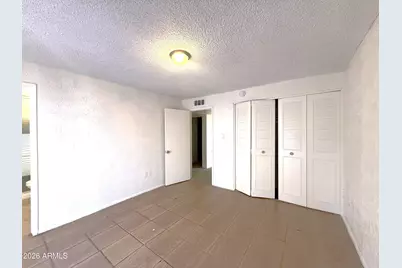 4317 N 71st Lane, Phoenix, AZ 85033 - Photo 13