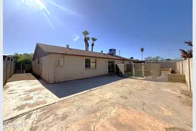 4317 N 71st Lane, Phoenix, AZ 85033 - Photo 17