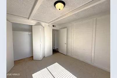 4317 N 71st Lane, Phoenix, AZ 85033 - Photo 15