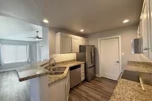 4848 N 36th St, Phoenix, AZ 85018 - Photo 13