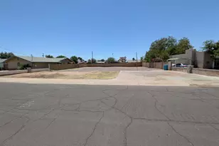 4009 W Orange Dr, Phoenix, AZ 85019 - Photo 1