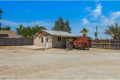 2237 E Desert Lane, Phoenix, AZ 85042 - Photo 9