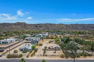 2241 E Desert Ln, Phoenix, AZ 85042 - Photo 7