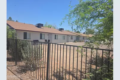 1001 N 32nd Avenue, Phoenix, AZ 85009 - Photo 1