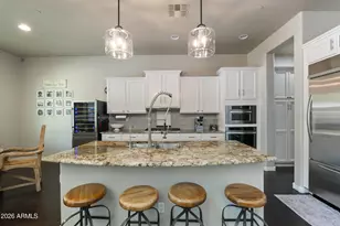 1612 W Molly Ln, Phoenix, AZ 85085 - Photo 17