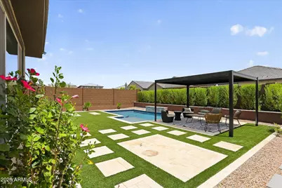 21627 N 59th Way, Phoenix, AZ 85054 - Photo 11