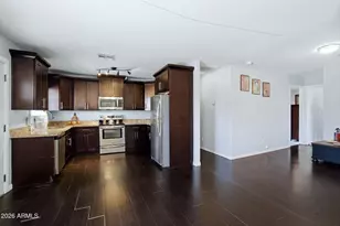 2732 E Roeser Rd, Phoenix, AZ 85040 - Photo 9