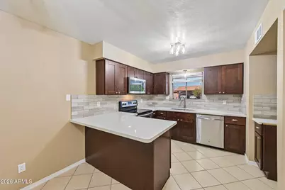 113 N Ridge Circle, Mesa, AZ 85203 - Photo 9