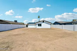 113 N Ridge Cir, Mesa, AZ 85203 - Photo 29