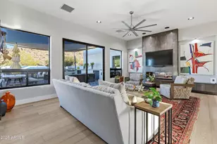 4417 E Mountain View Rd, Phoenix, AZ 85028 - Photo 11