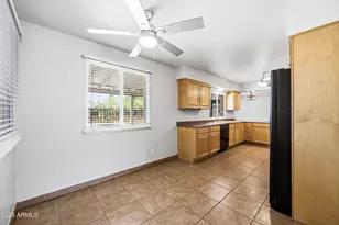 4213 E Sahuaro Dr, Phoenix, AZ 85028 - Photo 11