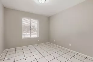 3243 N 77th Dr, Phoenix, AZ 85033 - Photo 19