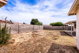 3243 N 77th Dr, Phoenix, AZ 85033 - Photo 27