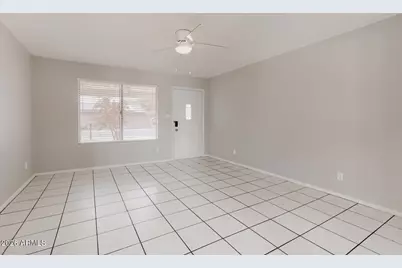 3243 N 77th Drive, Phoenix, AZ 85033 - Photo 5