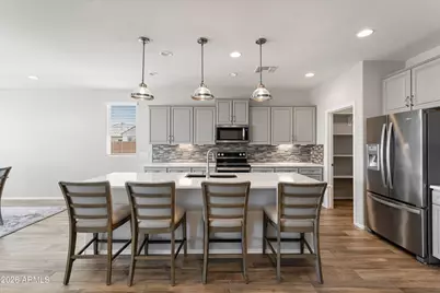 26042 W Kristal Way, Buckeye, AZ 85396 - Photo 9